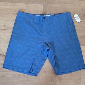 Brand New Callaway Golf Men's Plaid Short Pants Size: 38